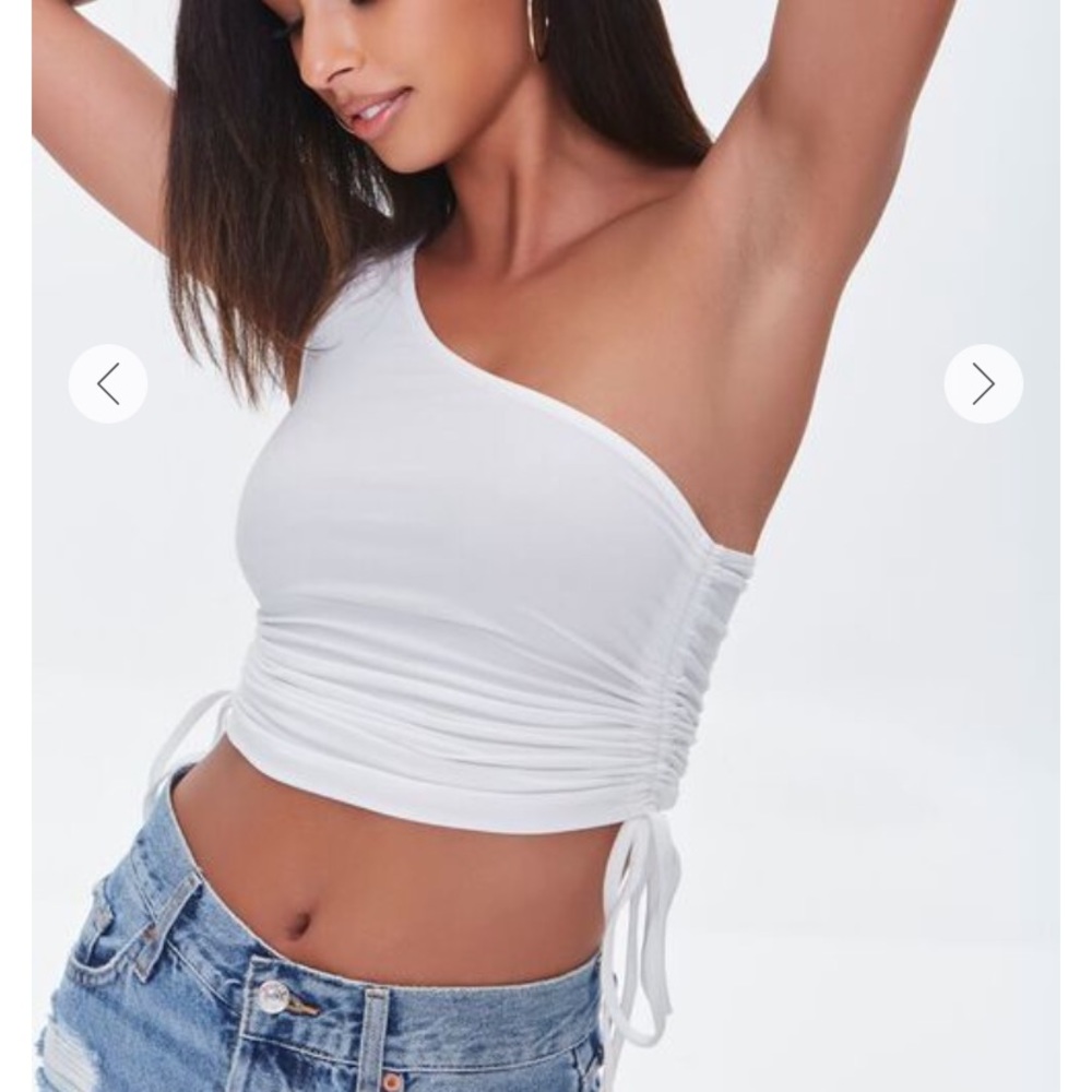Forever 21 One-shoulder Crop Top